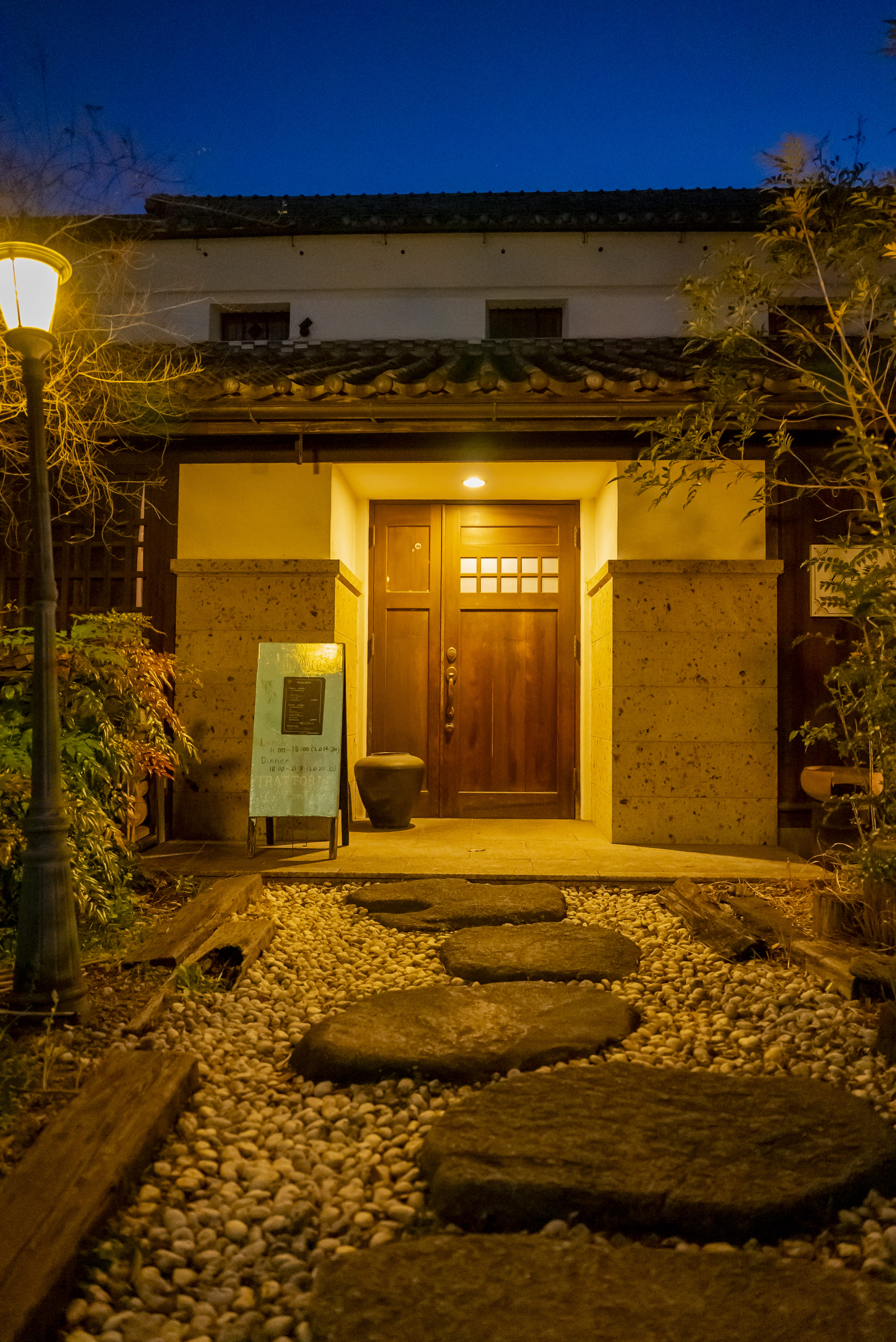 店舗の外観の様子